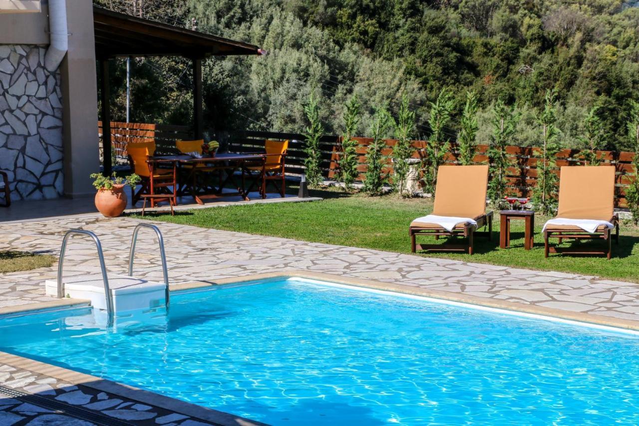 Villa Summer Breeze Nikiana Exterior photo